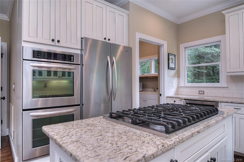 2028 Valencia Terrace Charlotte NC 28226