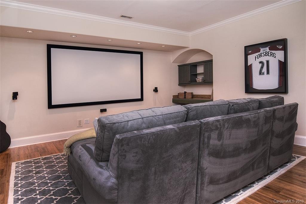 2028 Valencia Terrace Charlotte NC 28226