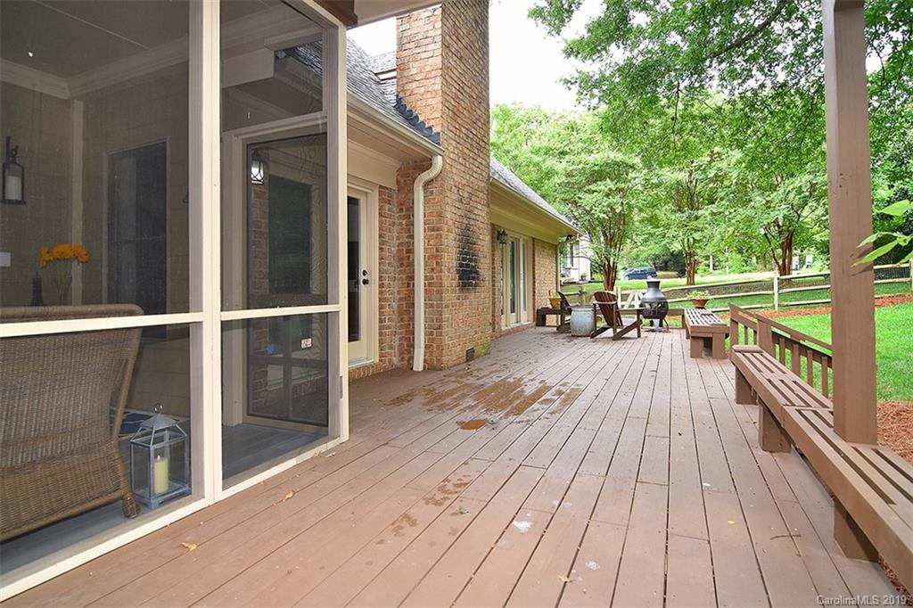 2028 Valencia Terrace Charlotte NC 28226