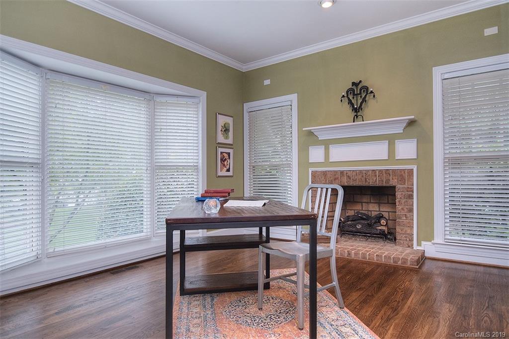 2028 Valencia Terrace Charlotte NC 28226
