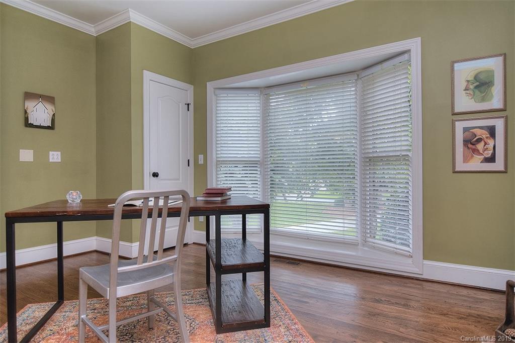 2028 Valencia Terrace Charlotte NC 28226