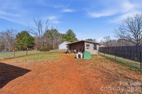 1372 Lucy Drive Lincolnton NC 28092