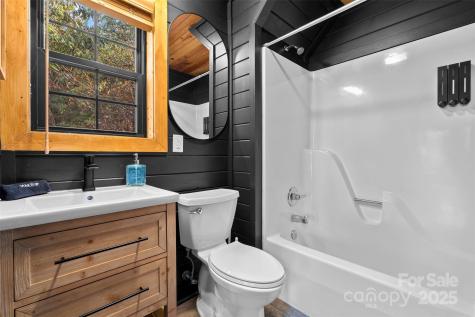 100 Bear Den Mountain View Drive Spruce Pine NC 28777