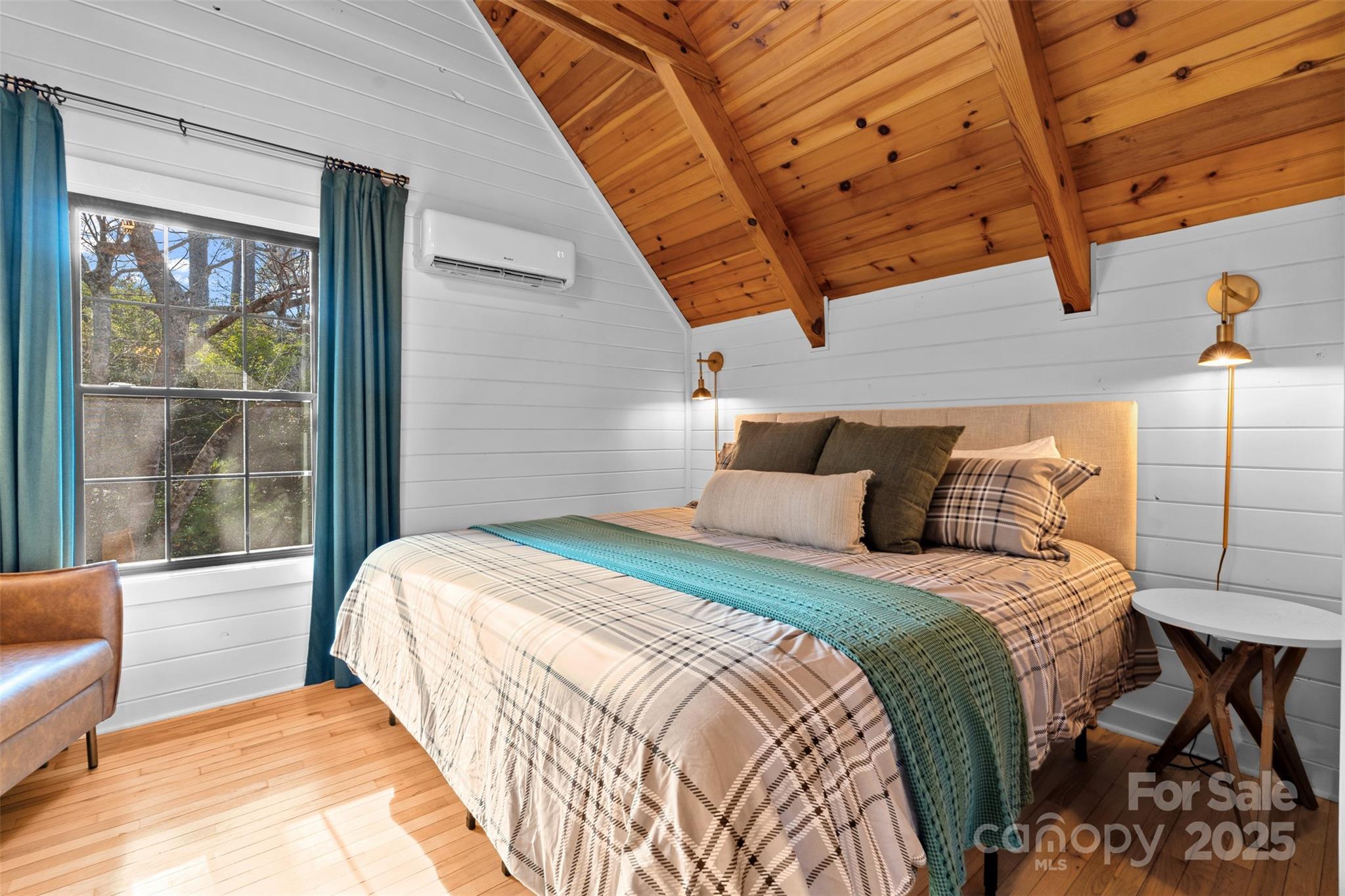 100 Bear Den Mountain View Drive Spruce Pine NC 28777