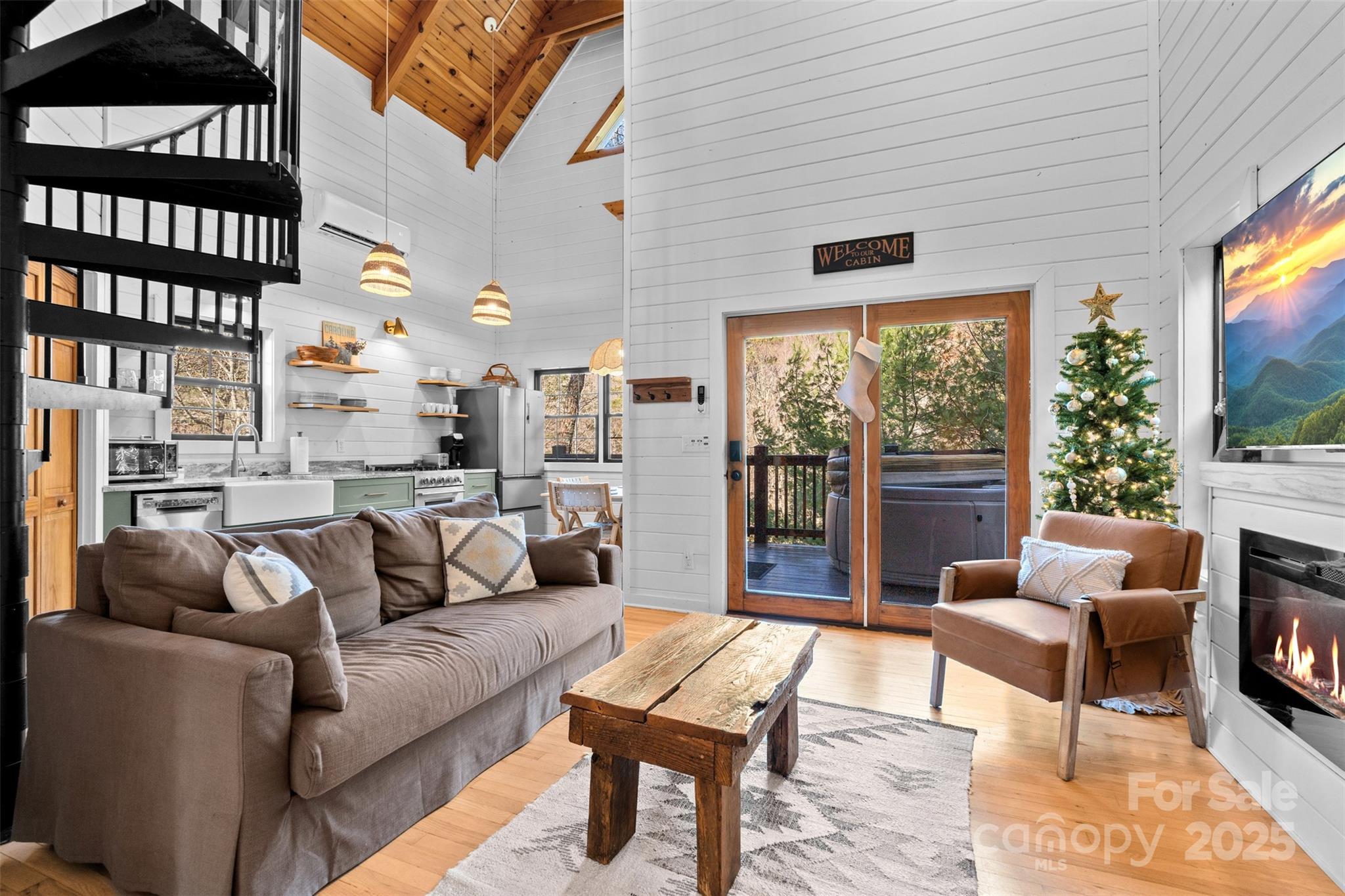 100 Bear Den Mountain View Drive Spruce Pine NC 28777