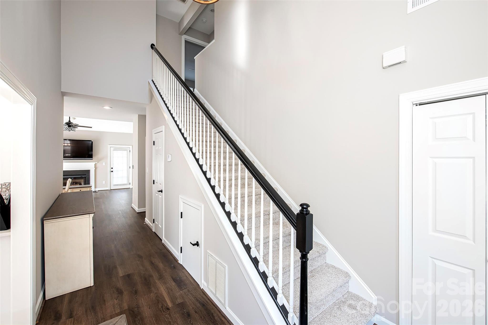 5919 Fitzwilliams Lane Charlotte NC 28270