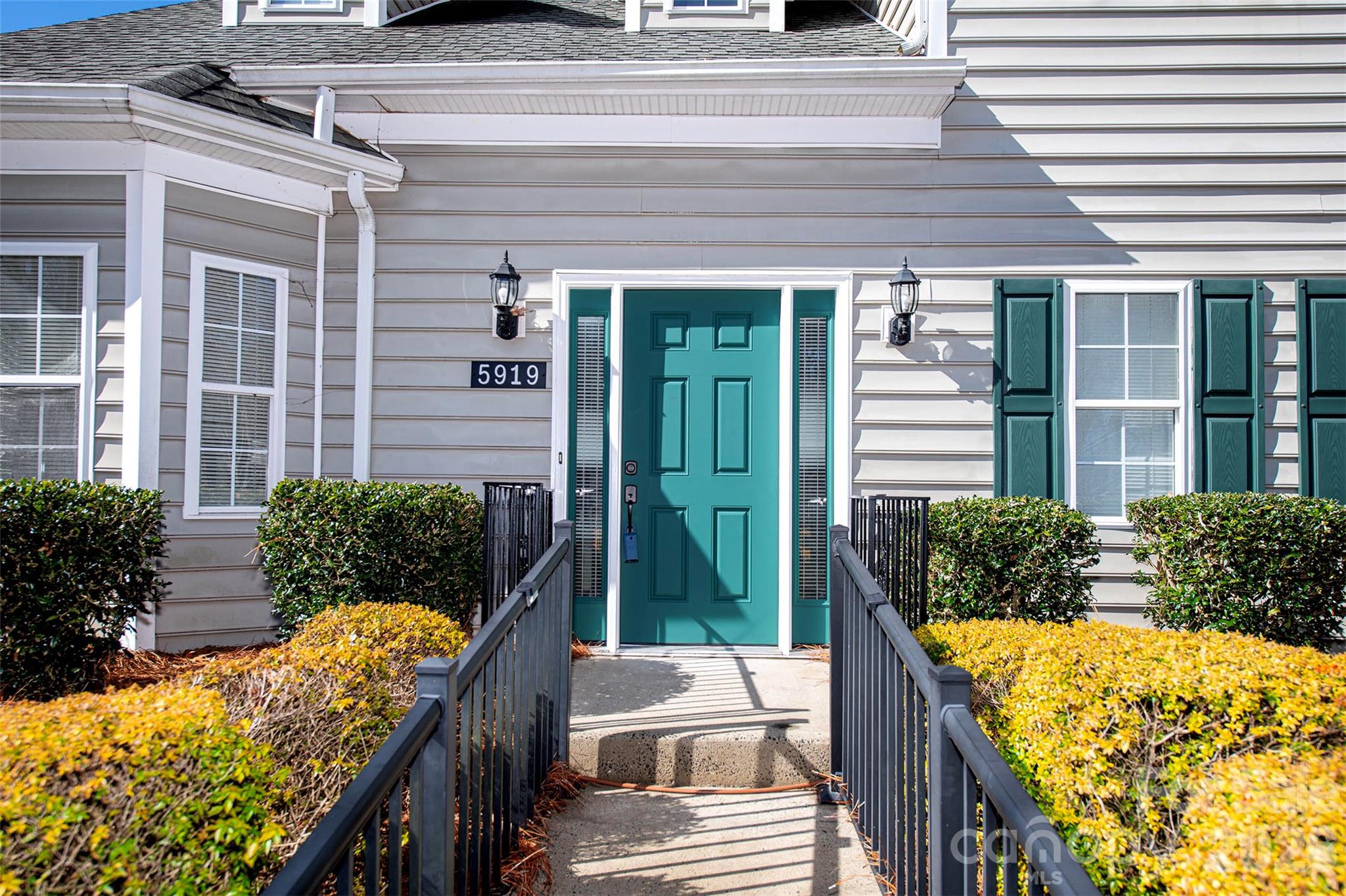 5919 Fitzwilliams Lane Charlotte NC 28270