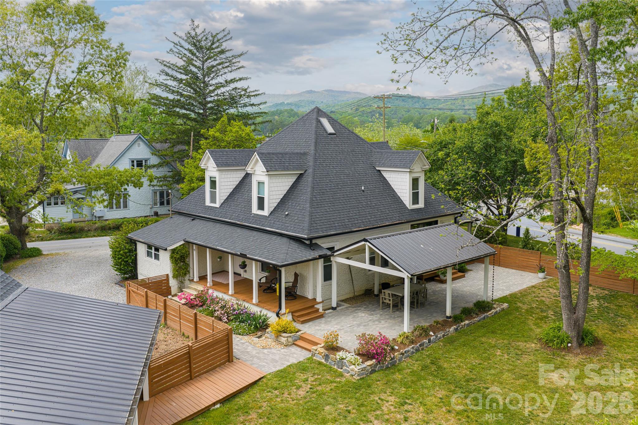 19 Neely Road Brevard NC 28712