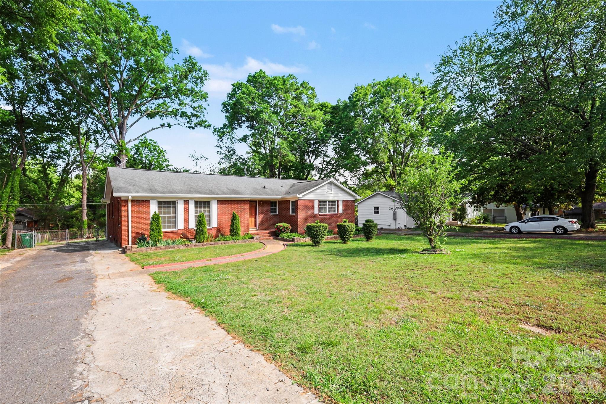 3220 Wiseman Drive Charlotte NC 28227