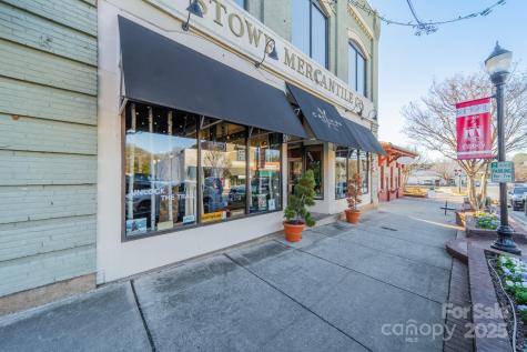 525 Winding Way Belmont NC 28012