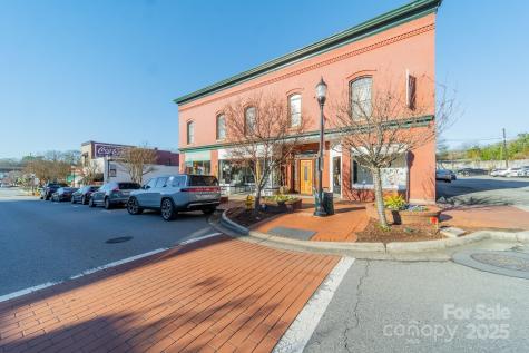 525 Winding Way Belmont NC 28012