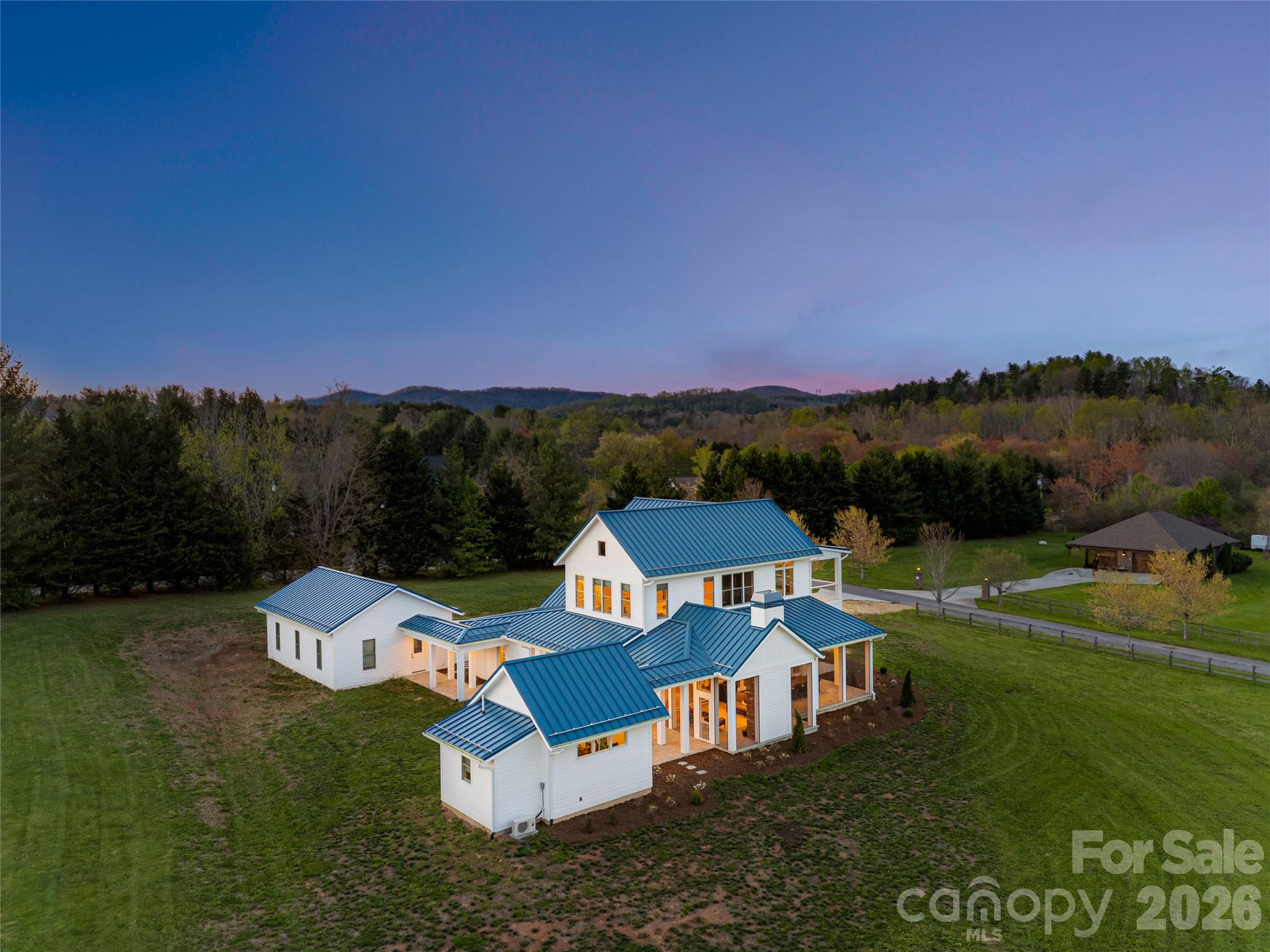 5 Sweetgrass Lane Fletcher NC 28732