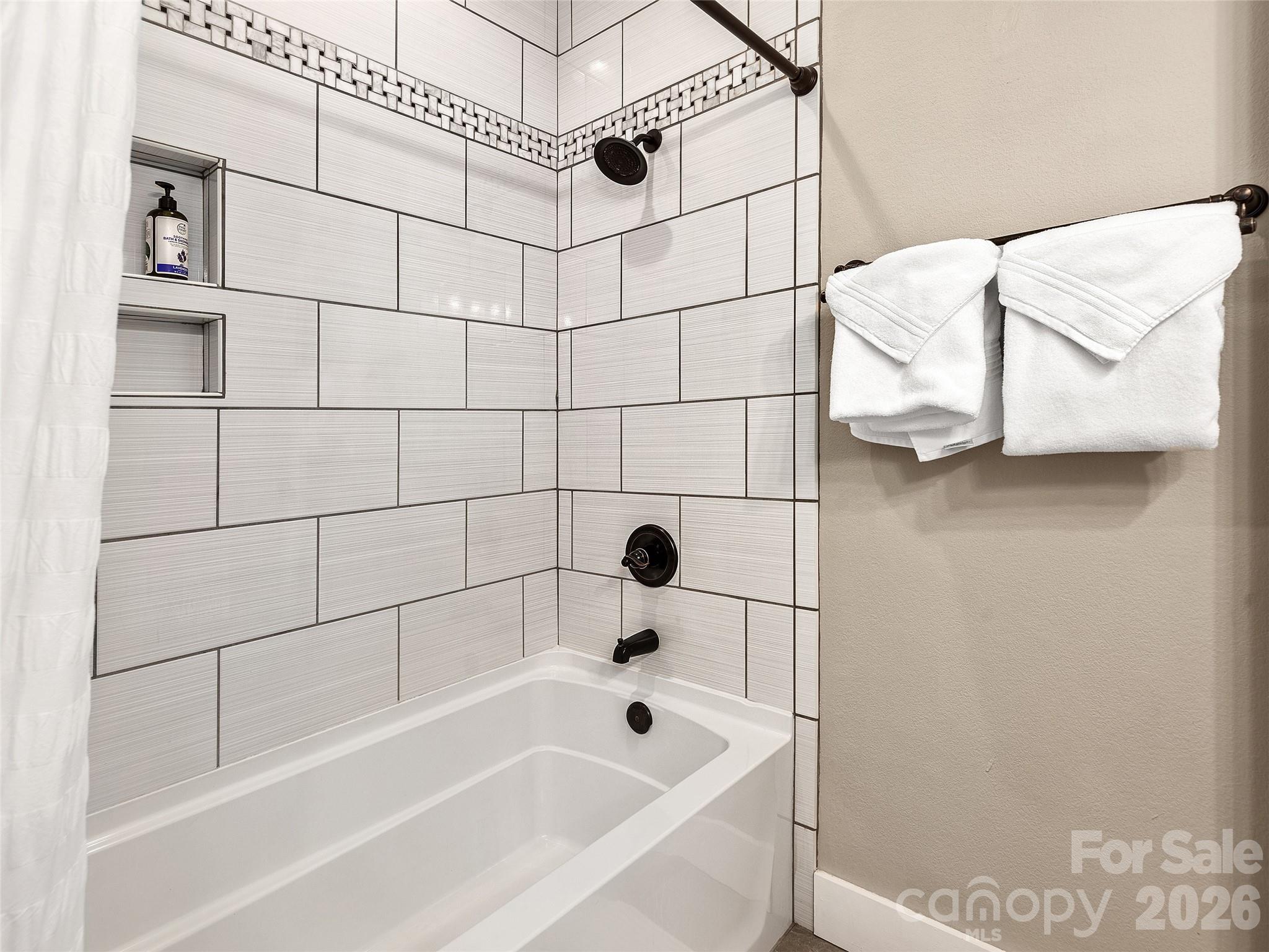 81 Boyd Avenue Waynesville NC 28786