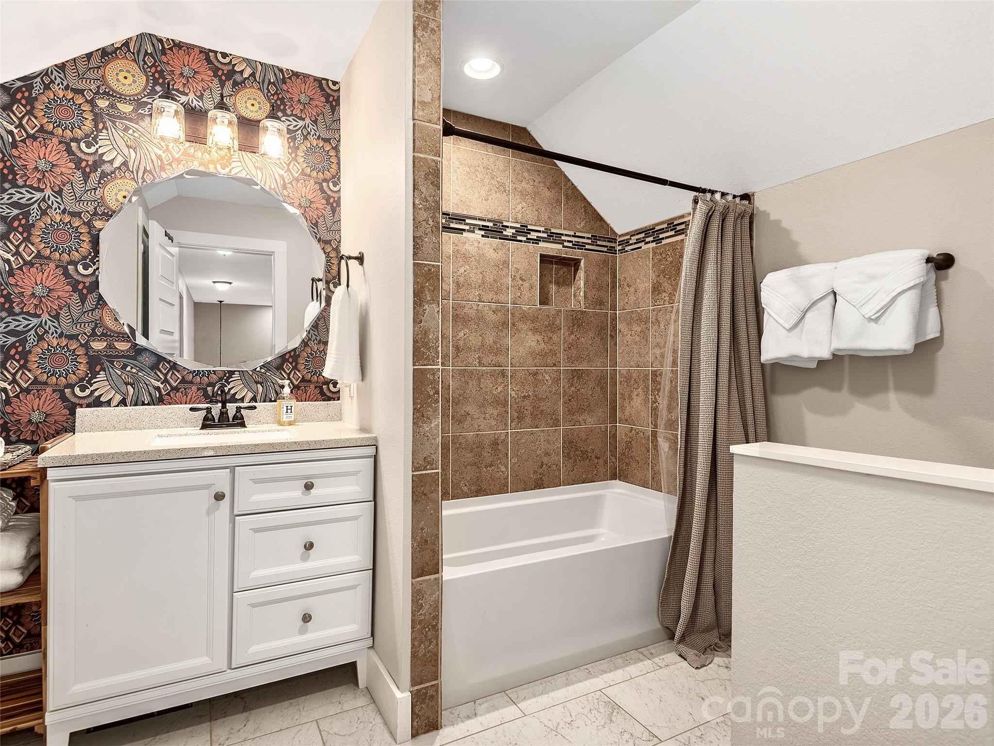 81 Boyd Avenue Waynesville NC 28786