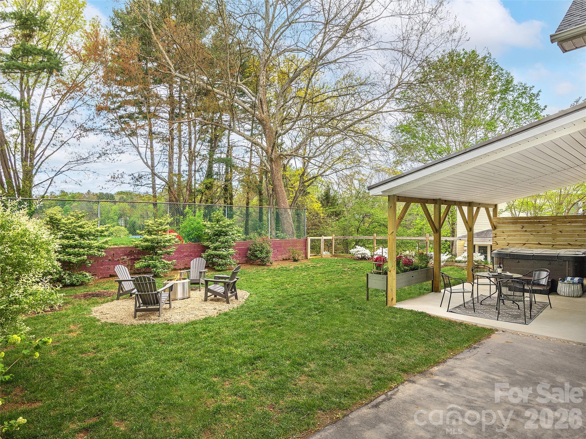 81 Boyd Avenue Waynesville NC 28786