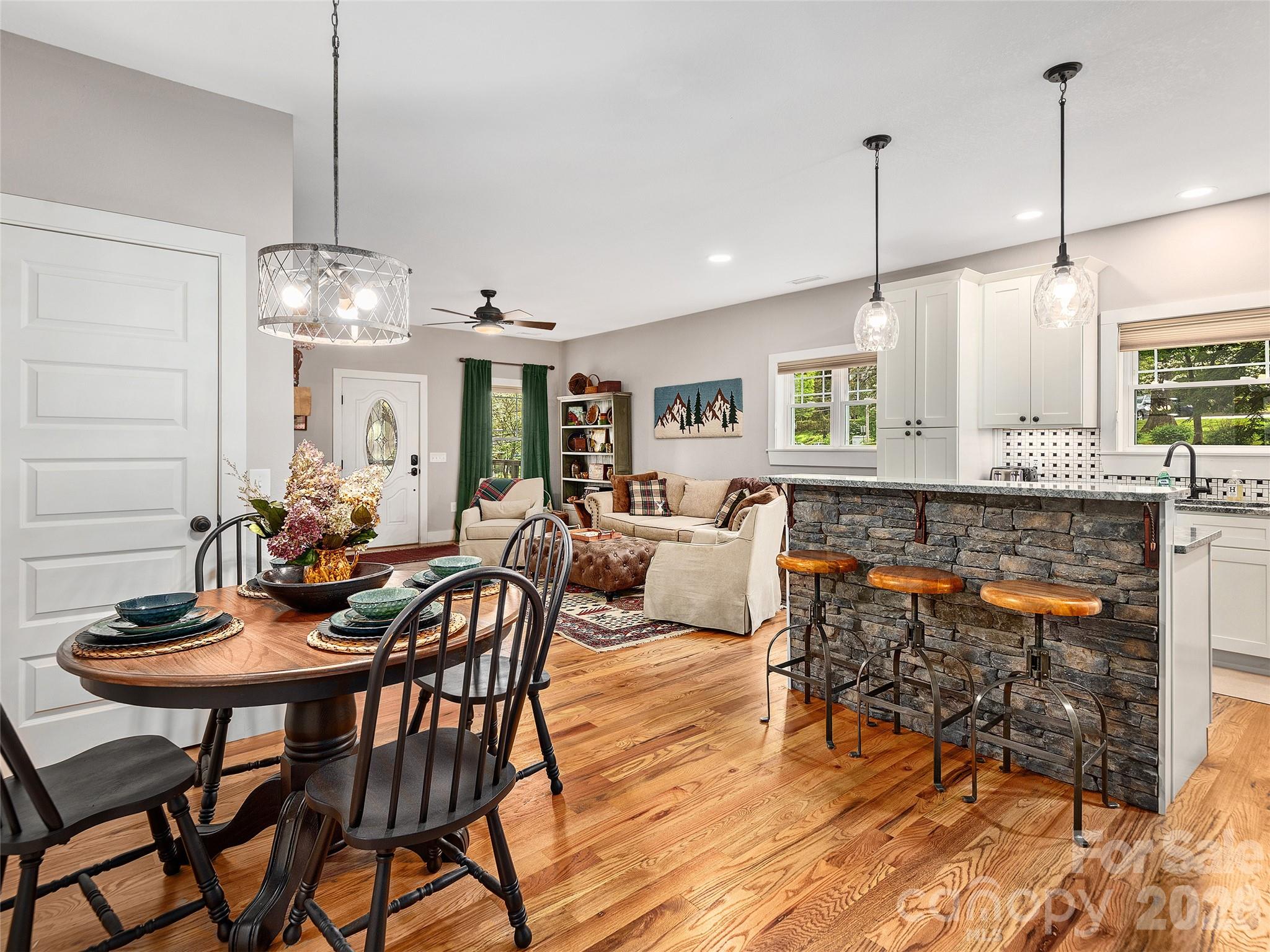 81 Boyd Avenue Waynesville NC 28786