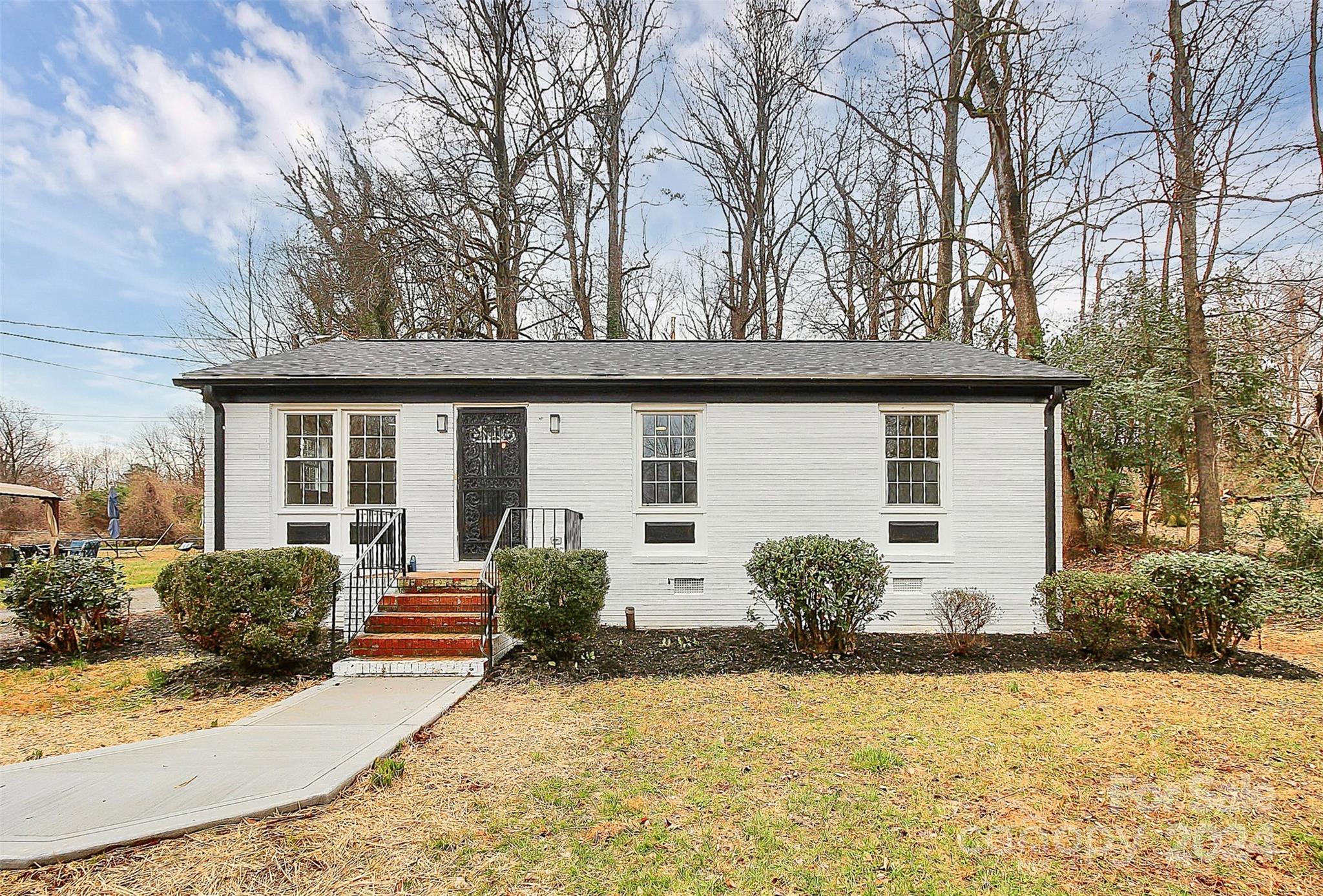 1919 Holly Street Charlotte NC 28216
