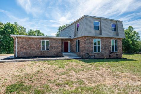 2765 S Lafayette Street Shelby NC 28152