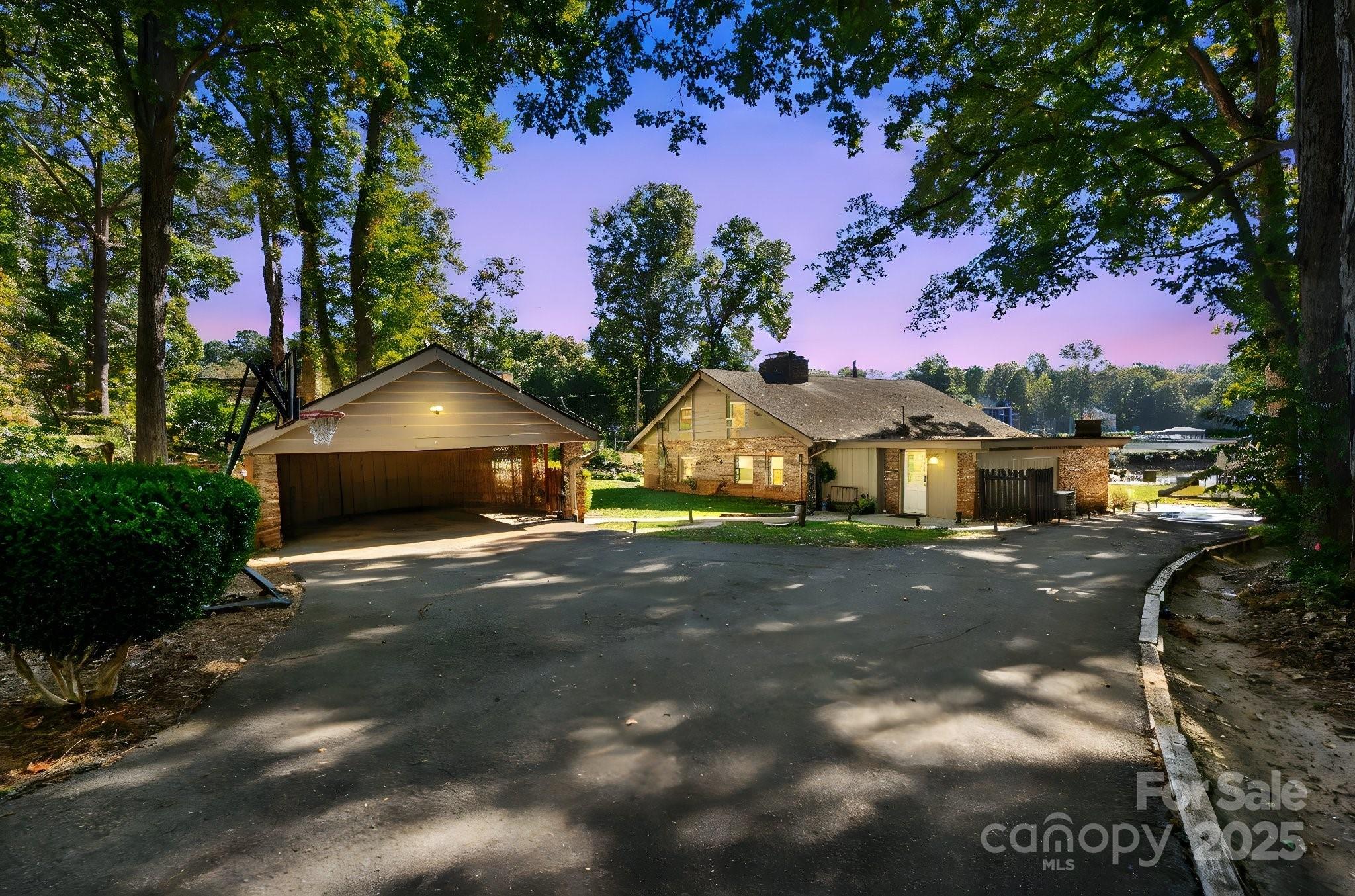 364 Catalina Drive Mooresville NC 28117