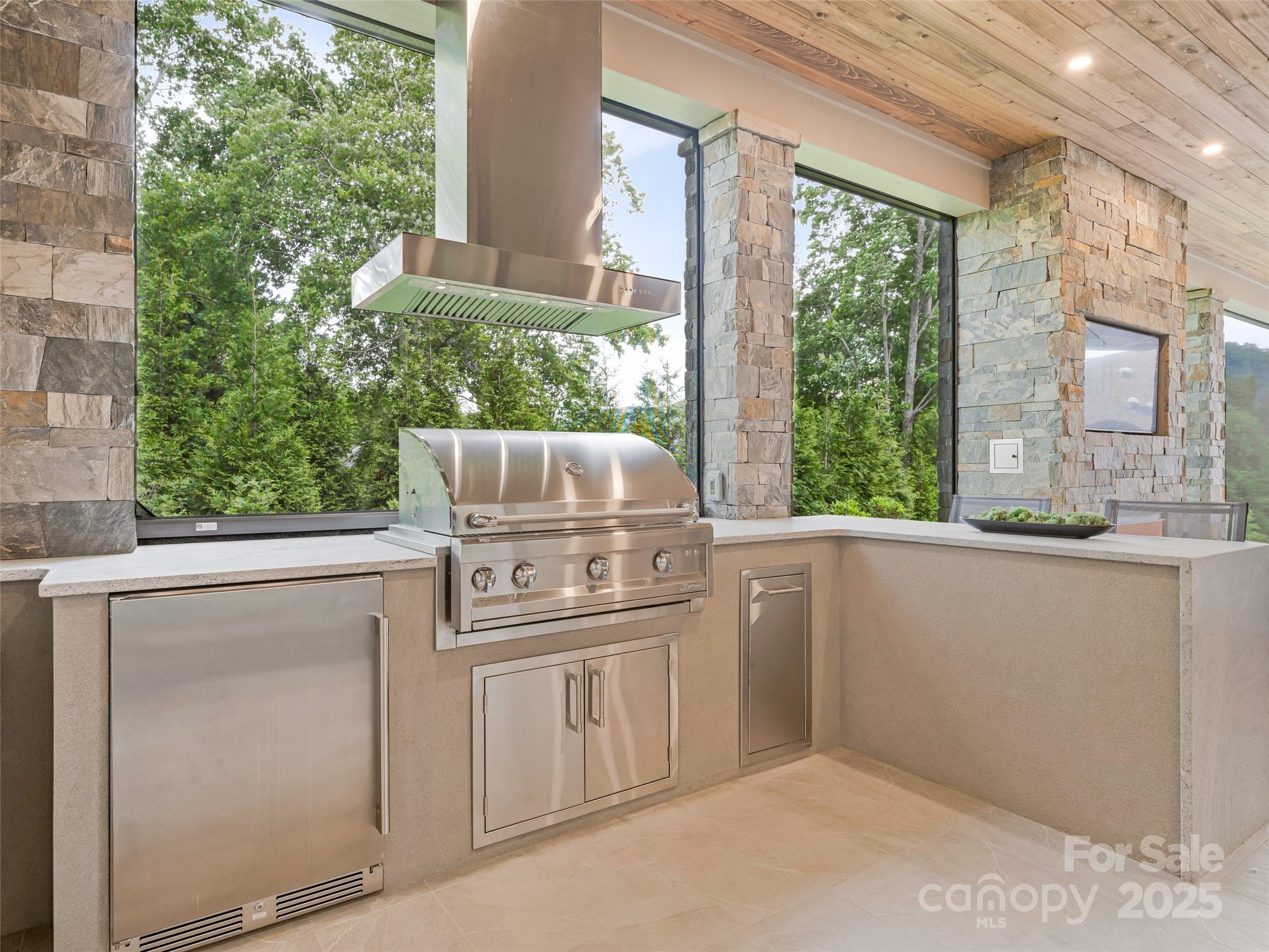 63 Running Creek Trail Arden NC 28704