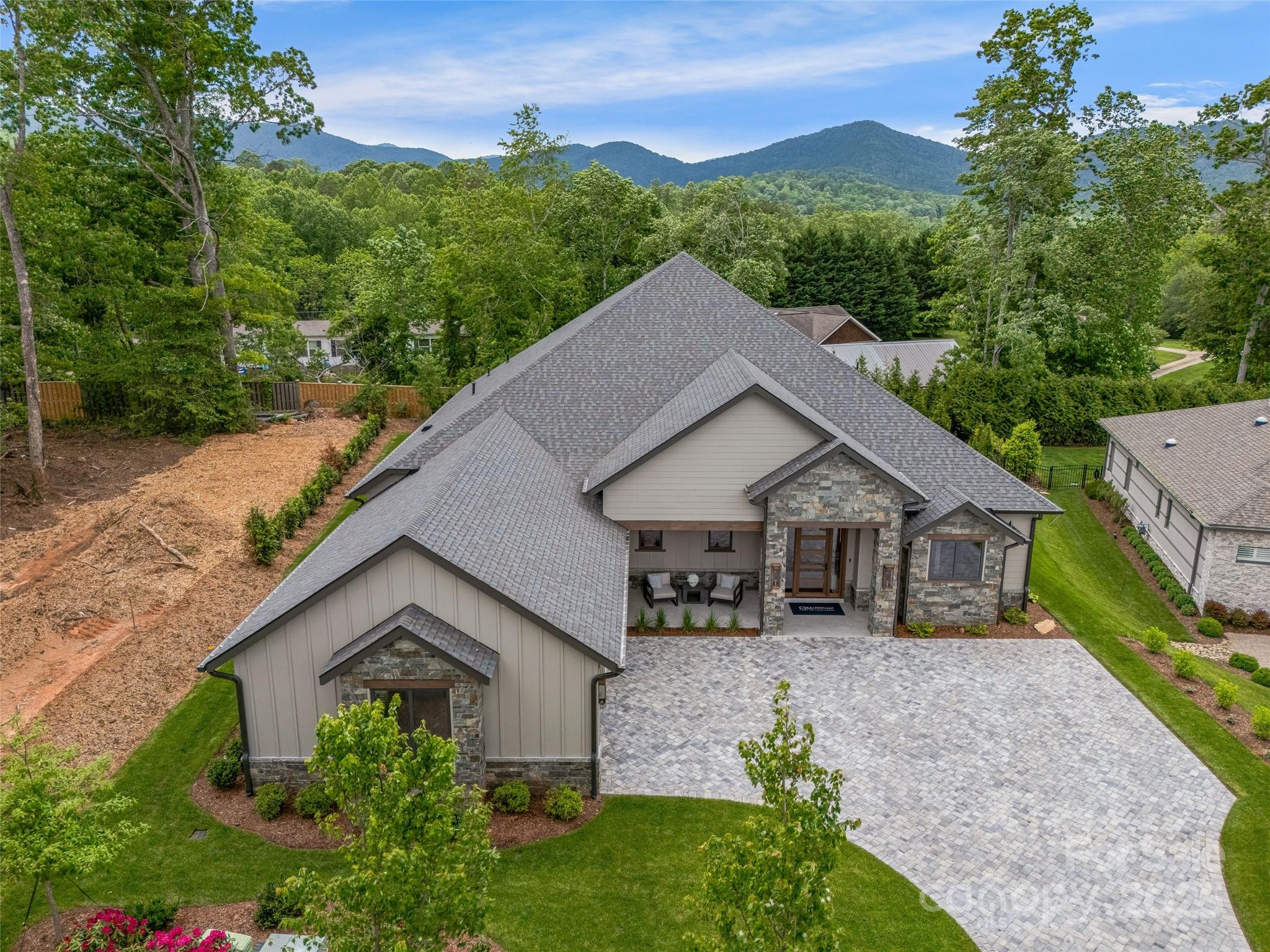 63 Running Creek Trail Arden NC 28704