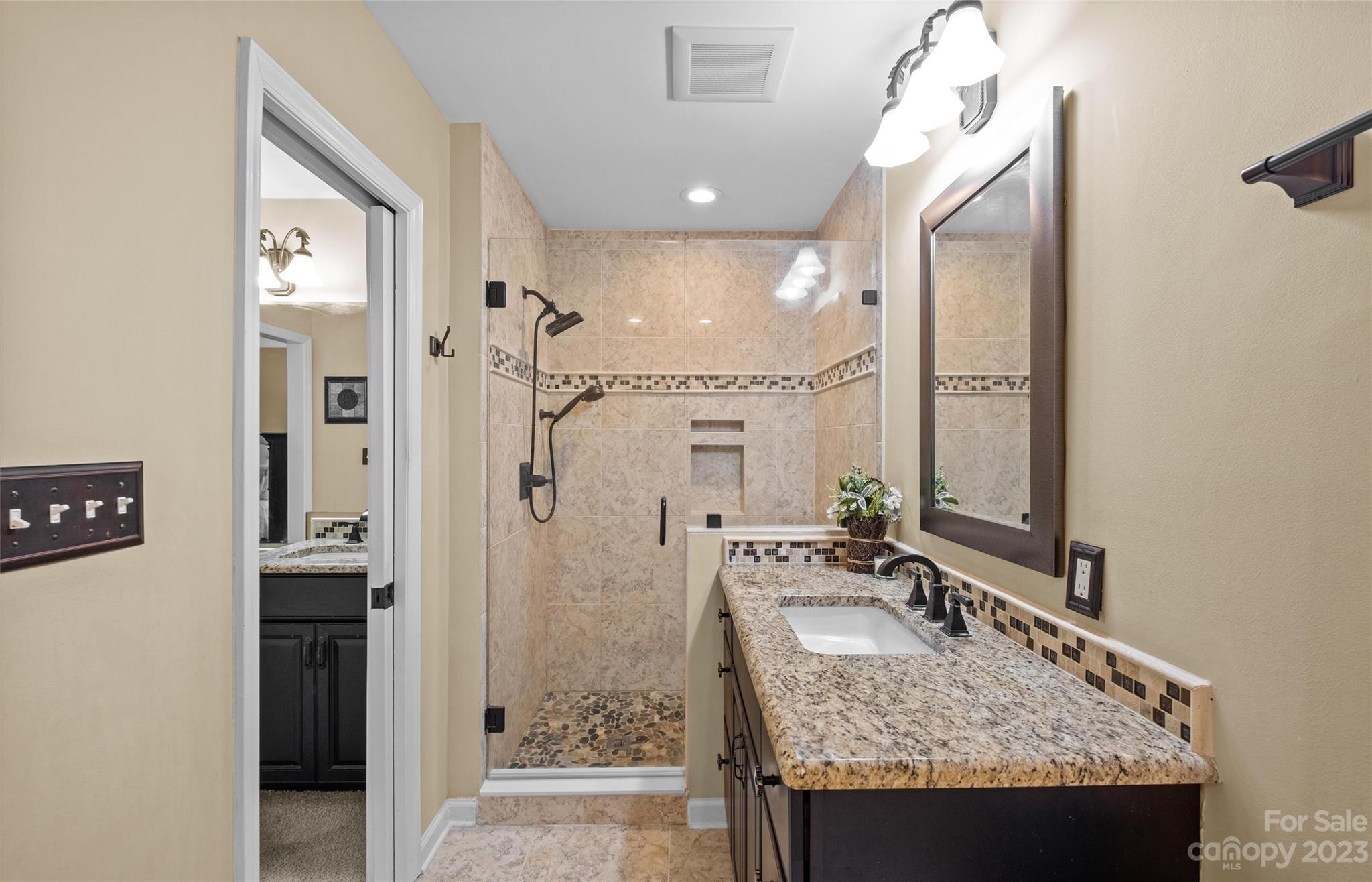 5103 Shadow Pond Lane Charlotte NC 28226