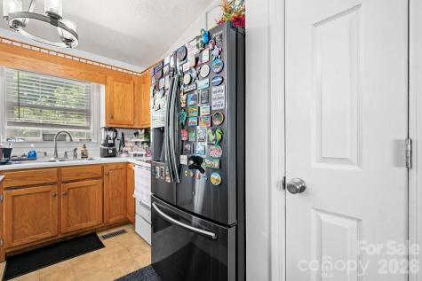 900 Pine Mountain Road Hudson NC 28638