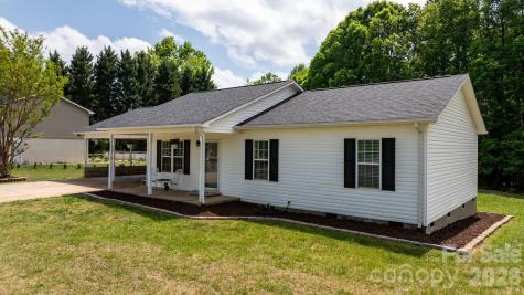 900 Pine Mountain Road Hudson NC 28638