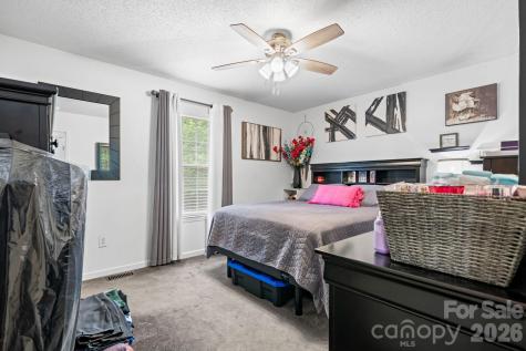 900 Pine Mountain Road Hudson NC 28638