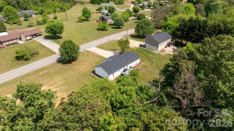 900 Pine Mountain Road Hudson NC 28638