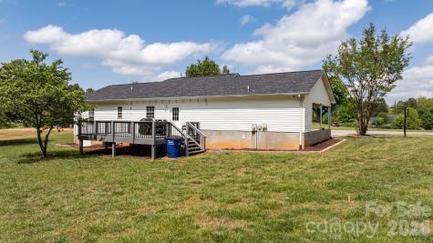 900 Pine Mountain Road Hudson NC 28638