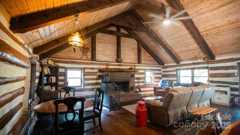 4189 Bristol Place Collettsville NC 28611