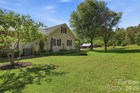 176 + 174 Oak Hollow Road Union Grove NC 28689