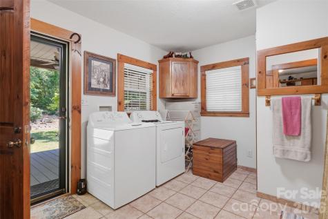 176 + 174 Oak Hollow Road Union Grove NC 28689