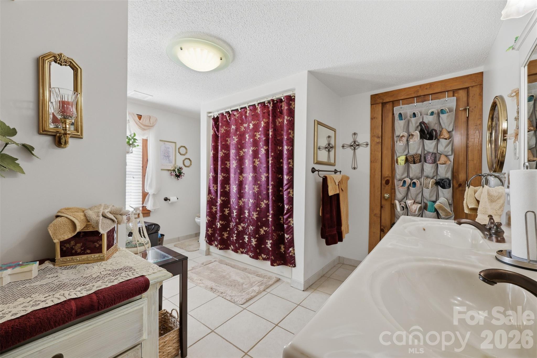 176 + 174 Oak Hollow Road Union Grove NC 28689