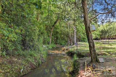 176 + 174 Oak Hollow Road Union Grove NC 28689