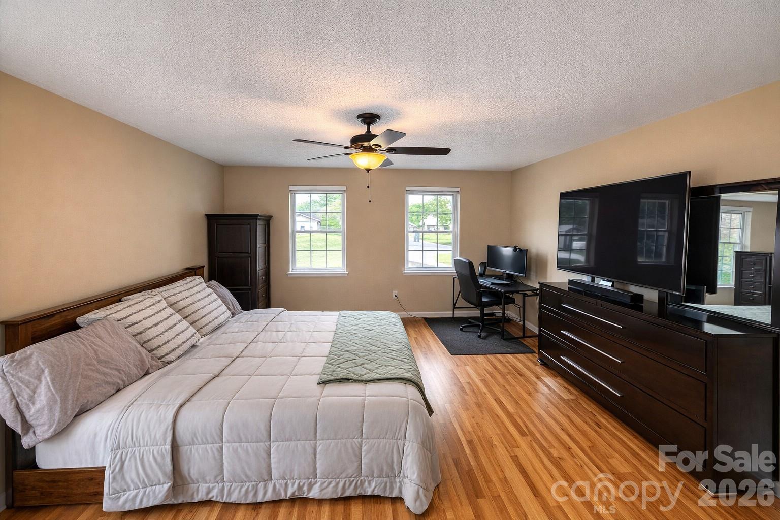 7531 Woodknoll Drive Charlotte NC 28217
