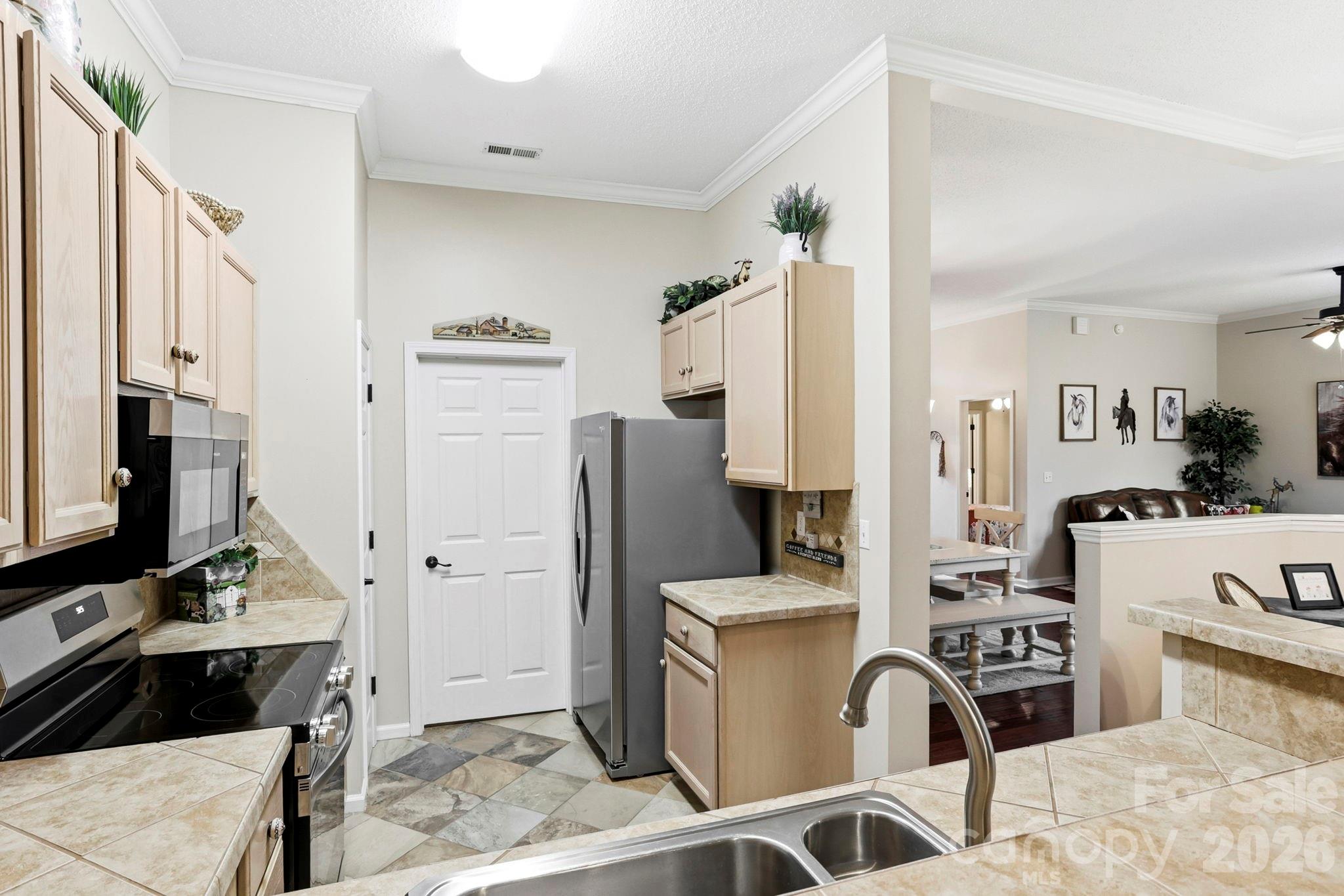 21 Tisha Lane Hendersonville NC 28739