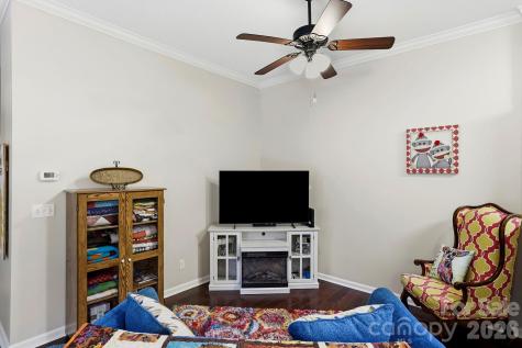 21 Tisha Lane Hendersonville NC 28739
