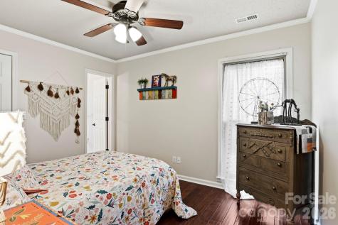 21 Tisha Lane Hendersonville NC 28739