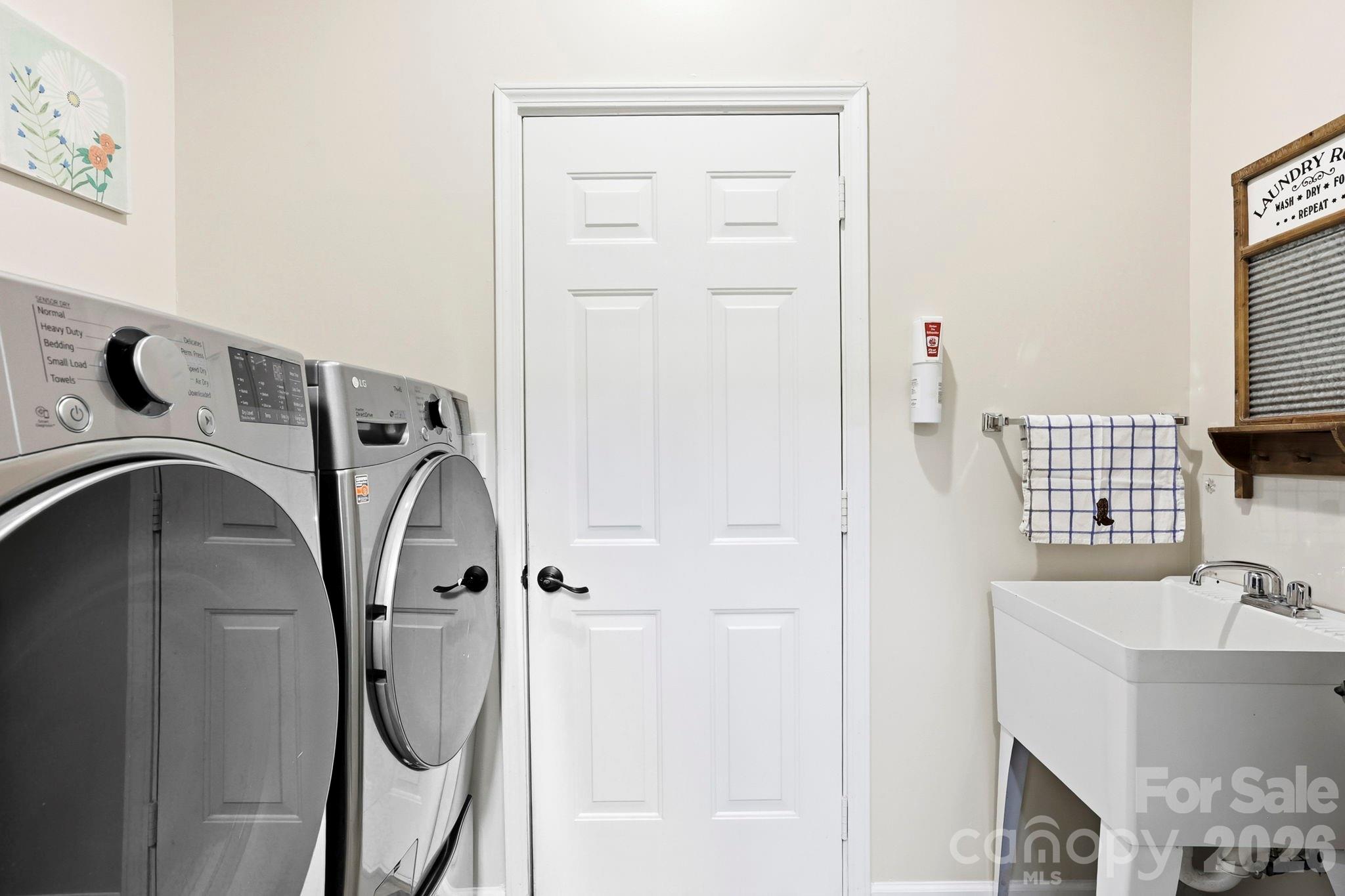 21 Tisha Lane Hendersonville NC 28739