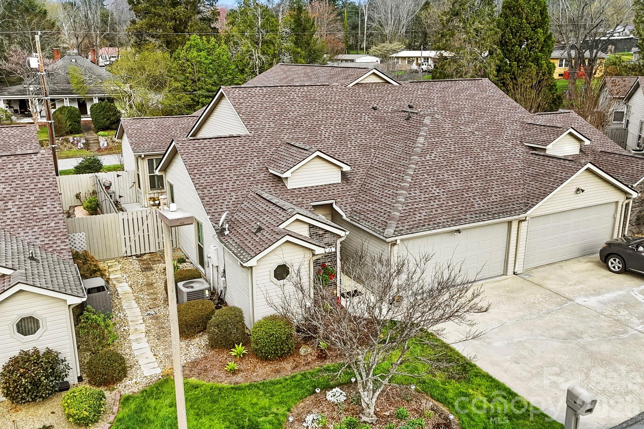 21 Tisha Lane Hendersonville NC 28739