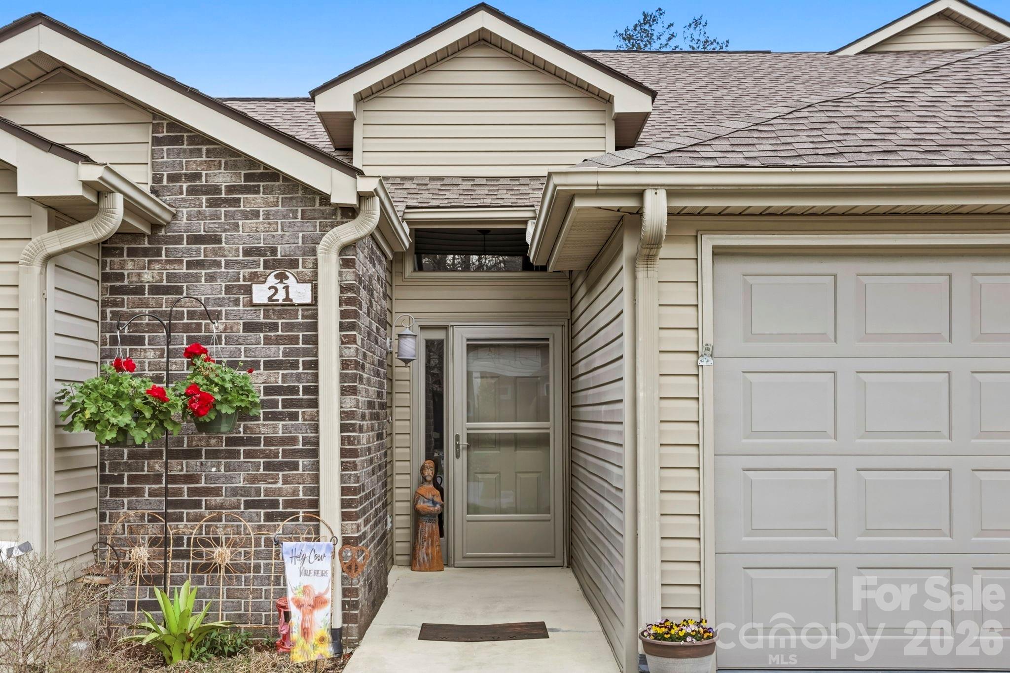 21 Tisha Lane Hendersonville NC 28739