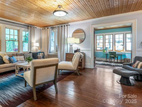 60 Dorchester Avenue Asheville NC 28806