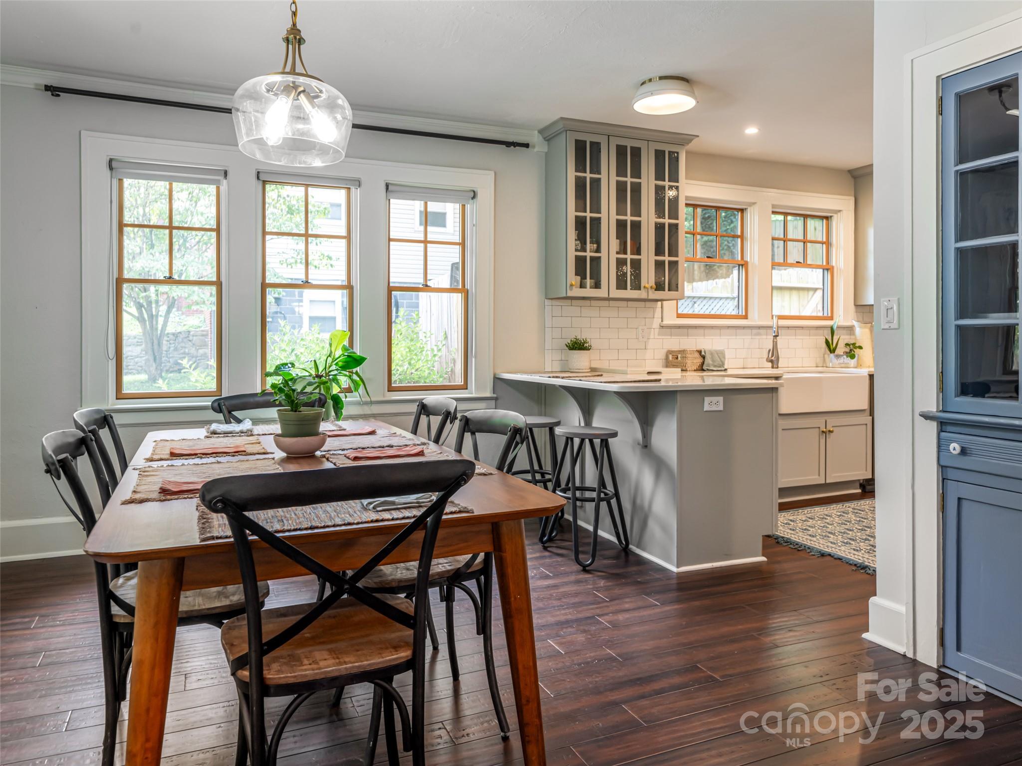 60 Dorchester Avenue Asheville NC 28806