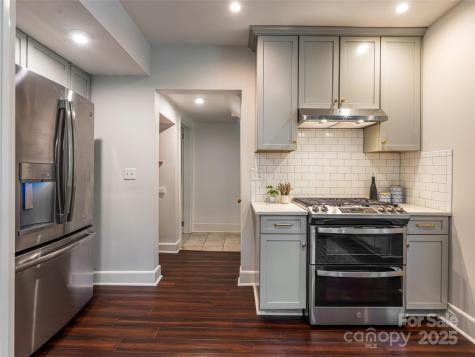 60 Dorchester Avenue Asheville NC 28806