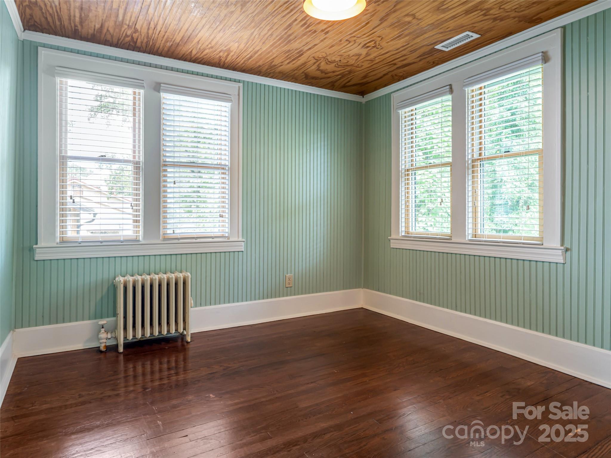 60 Dorchester Avenue Asheville NC 28806