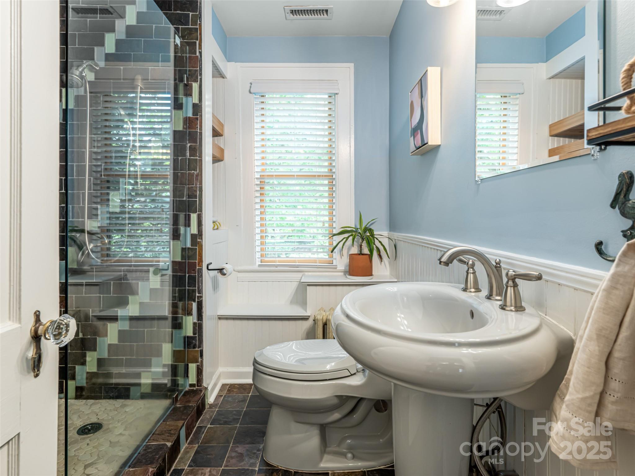 60 Dorchester Avenue Asheville NC 28806