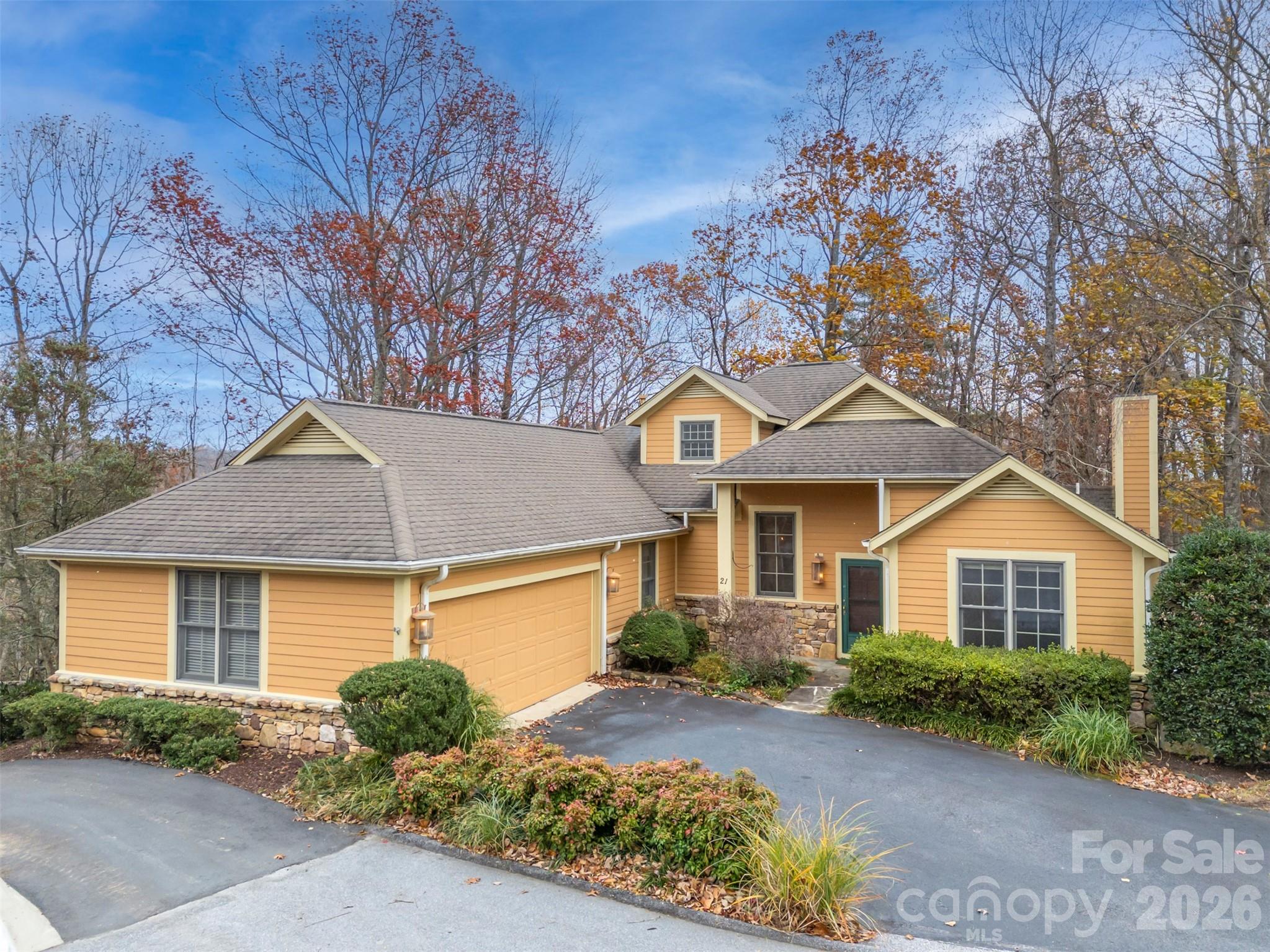 21 Wild Flower Hollow Hendersonville NC 28739