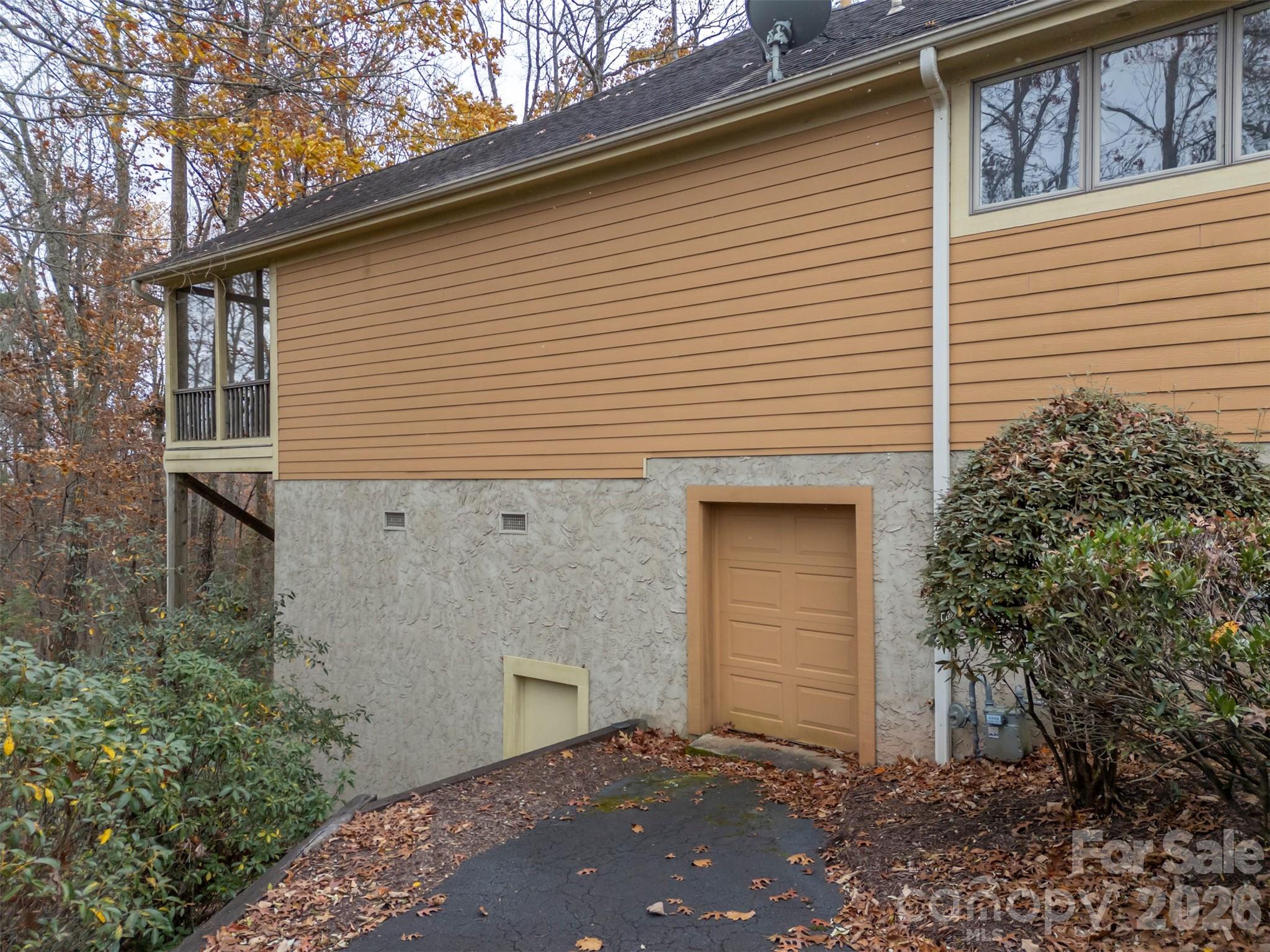 21 Wild Flower Hollow Hendersonville NC 28739